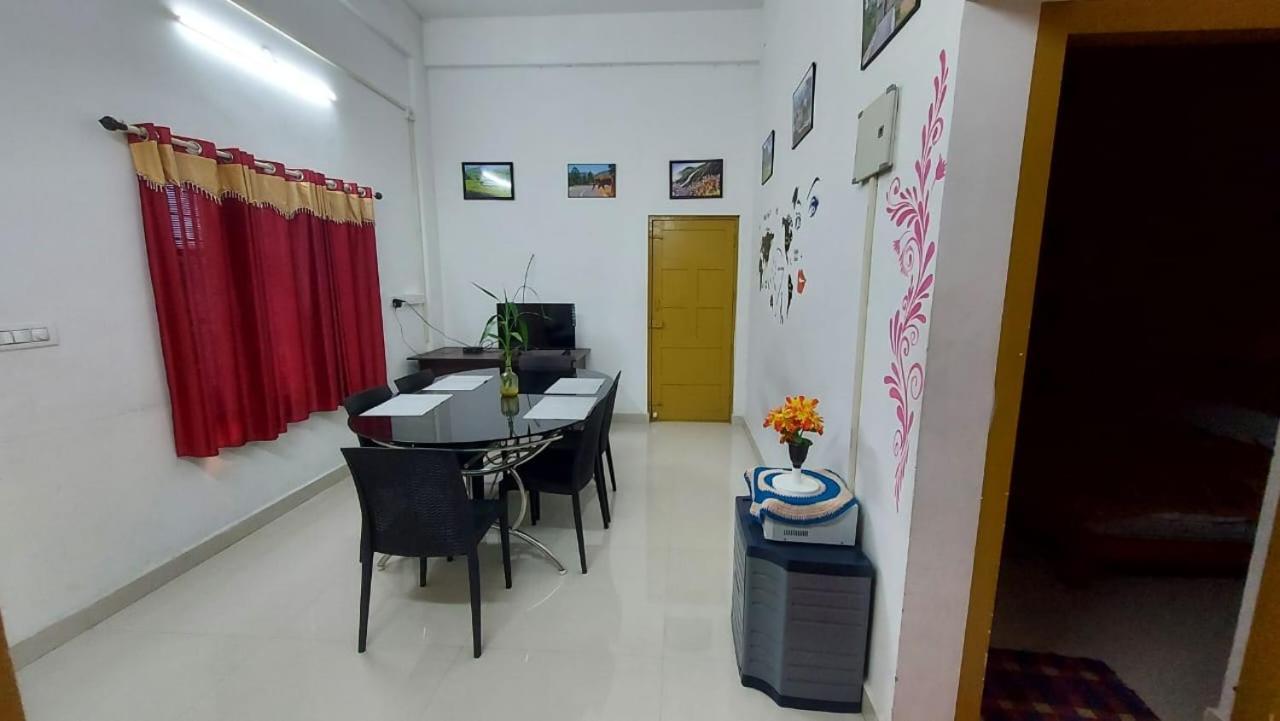 Greenpepperhomestay Munnar Anaviratty Buitenkant foto
