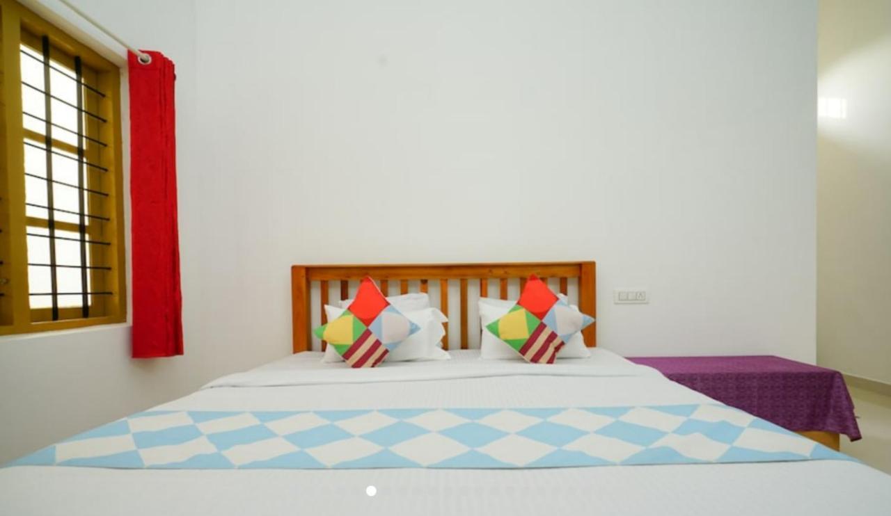 Greenpepperhomestay Munnar Anaviratty Buitenkant foto