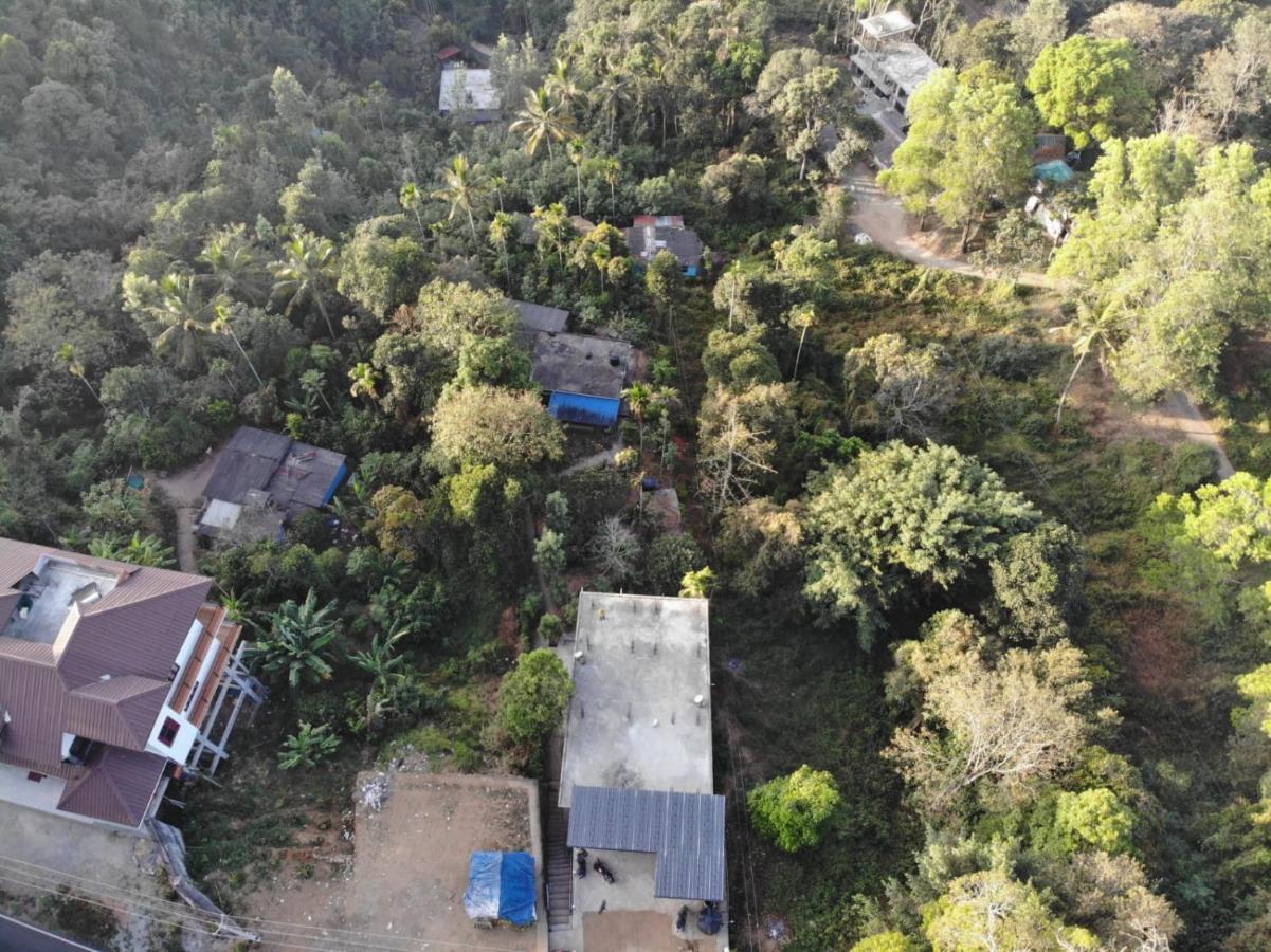 Greenpepperhomestay Munnar Anaviratty Buitenkant foto