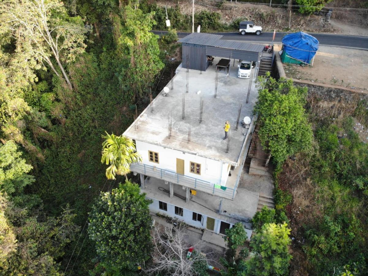 Greenpepperhomestay Munnar Anaviratty Buitenkant foto