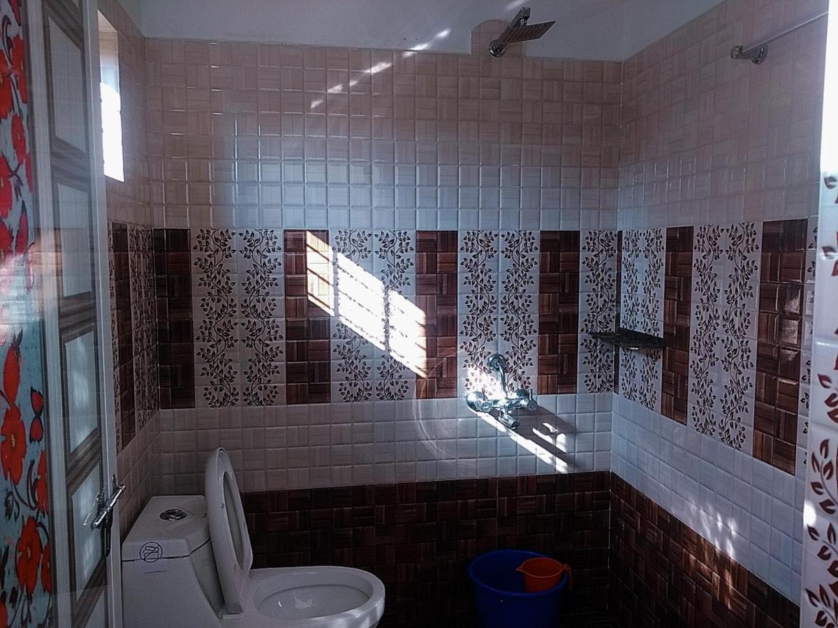 Greenpepperhomestay Munnar Anaviratty Buitenkant foto